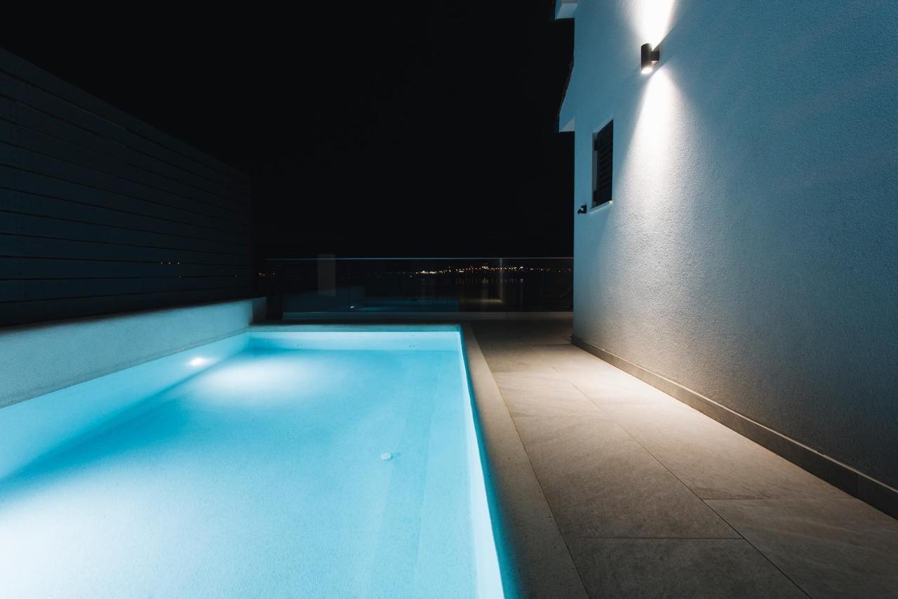 טרוגיר Villa Magna - Seaside Villa With Pool And Sauna מראה חיצוני תמונה