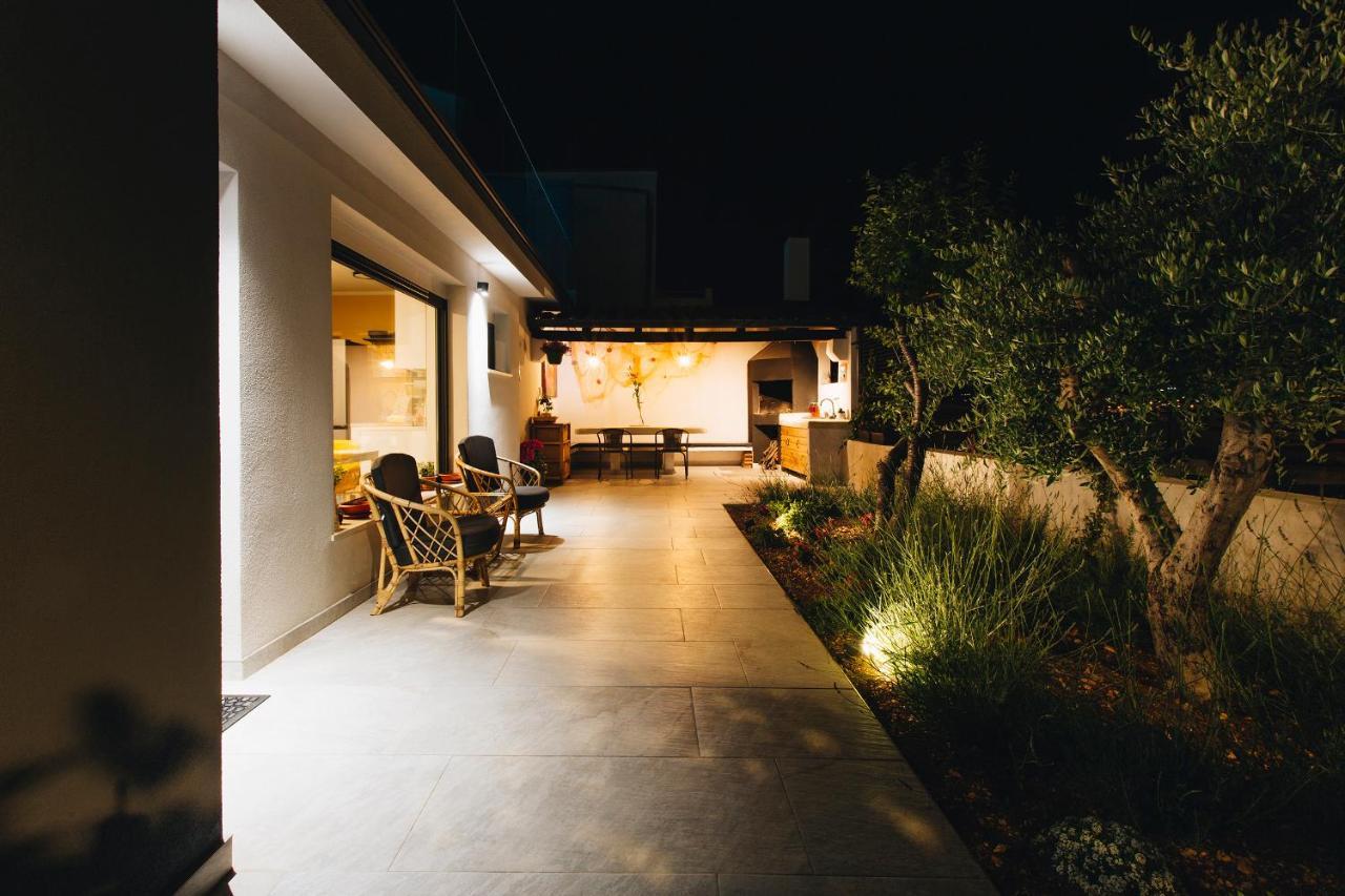 טרוגיר Villa Magna - Seaside Villa With Pool And Sauna מראה חיצוני תמונה